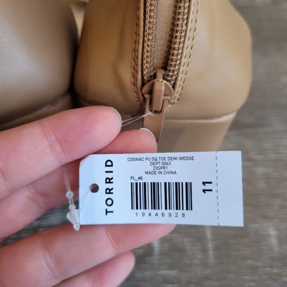 TORRID Cognac Square Toe Demi‎ Wedge Size 11